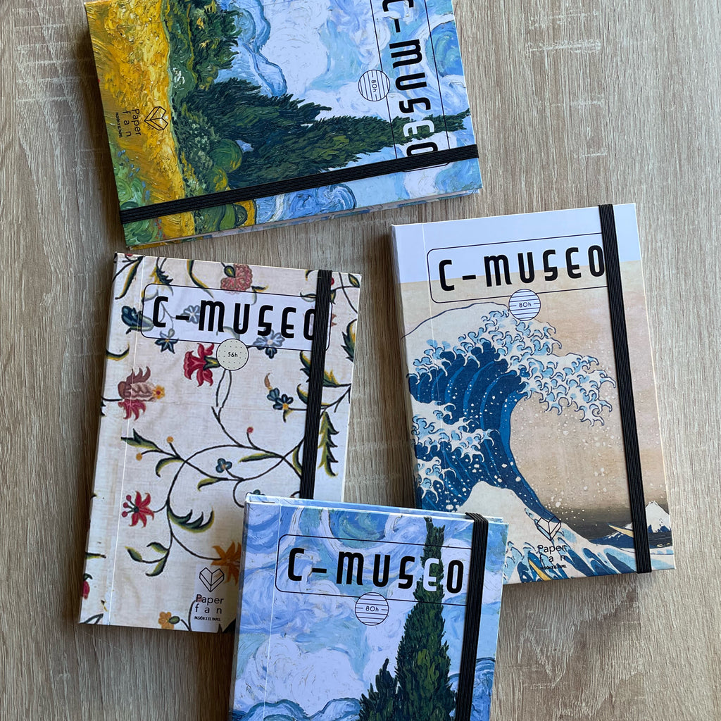 C-Museo “Pieces” - Libreta con arte en su portada.